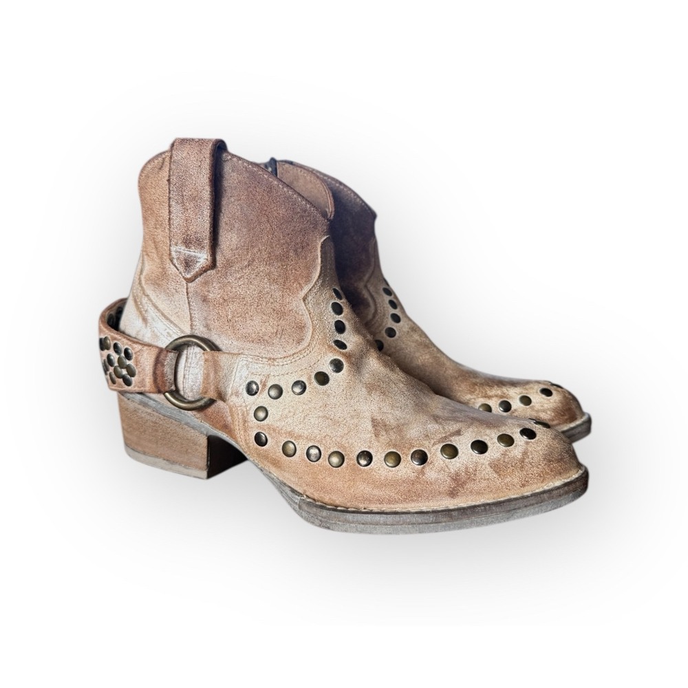 Circle G Studded Western Ankle Boots Harness, Tan Brown Leather Womens Size 6.5M